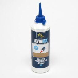 Collante acetovinilico resistente