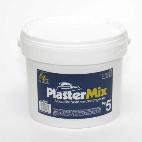 Stucco pronto in pasta bianca